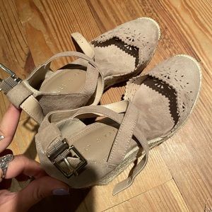 Kelly & Katie espadrille wedges